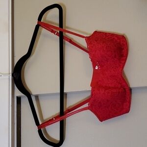 b.tempt'd red floral lace underwire bra Size 32D